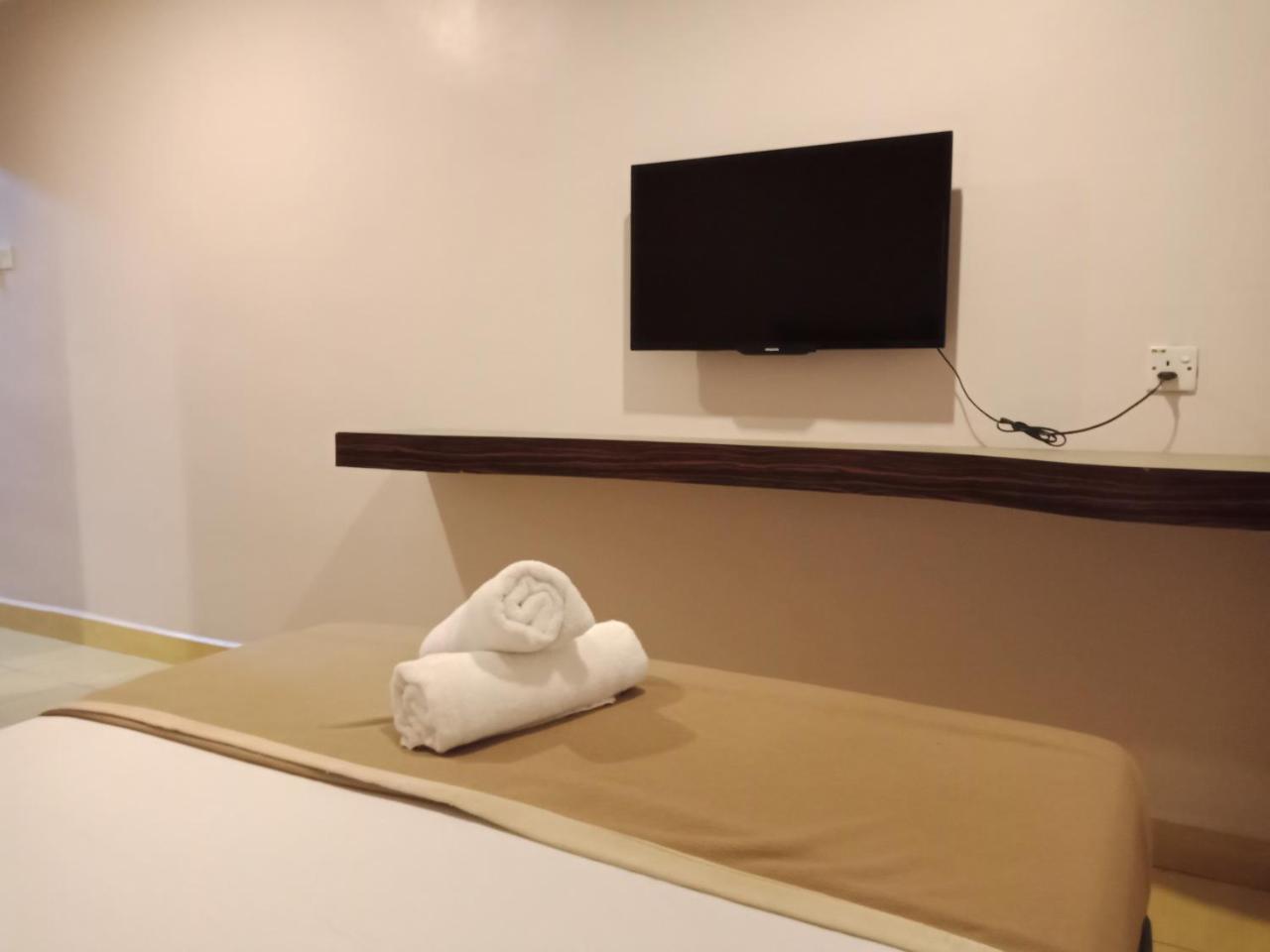 Hotel Times Inn Batu Caves Kepong Extérieur photo
